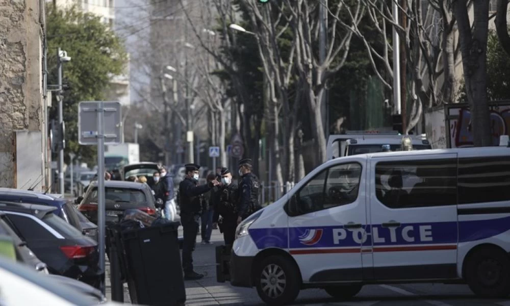 Πέντε γυναίκες συνελήφθησαν για τρομοκρατία από τις γαλλικές αρχές
